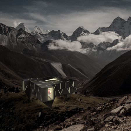 Reflective Metal Cladding and Insulated Eco-Friendly Design for Portable Mountain Shelter