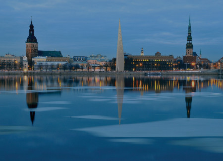 Vertical Concrete Formations with Transparent Elements in a Memorial Space