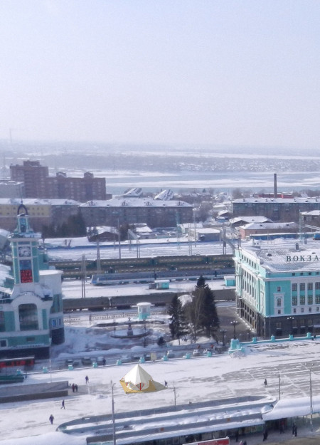 Conical Structure Reflecting Nomadic Heritage Crafted with Siberian Larch and Advanced Insulation Techniques