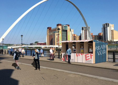 Up-Cycled Tarpaulin Kiosk Enhancing Community Engagement on Urban Waterfront