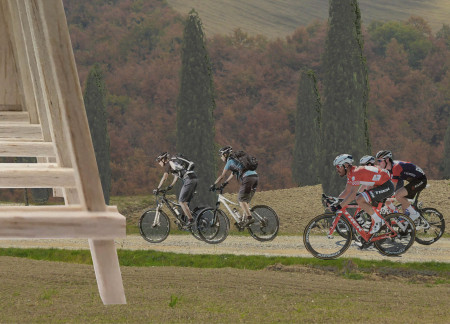 Recycled Wood Shields and Triangular Forms Create Flexible Urban Living