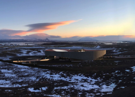 Glulam Structures and Winter Garden Integration in a Community Hub