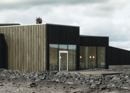 Volcanic-Inspired Design with Wooden Fa&ccedil;ade and Educational Exhibition Space