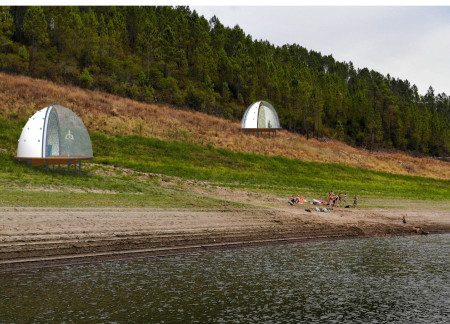 Half-Dome Screens with Transparent Polycarbonate for Introspective Retreat