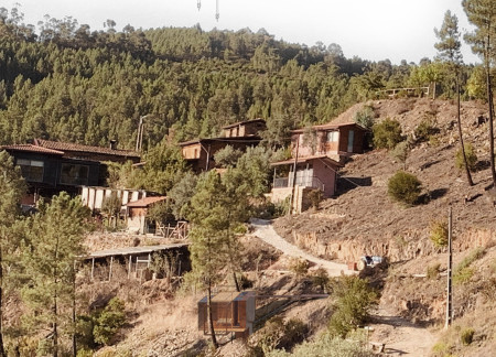 Corten Steel Railing and Suspended Terrace in a Natural Meditation Space