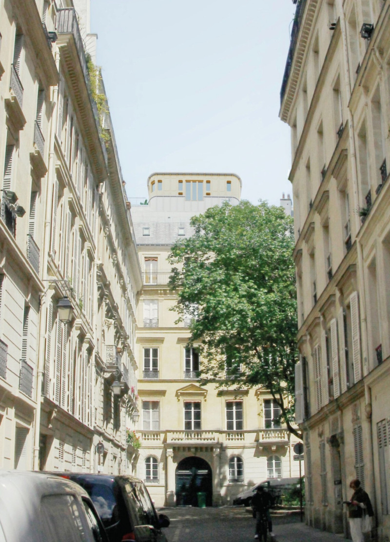 Cylindrical Mycelium Structures Integrating Nature Within Compact Urban Living