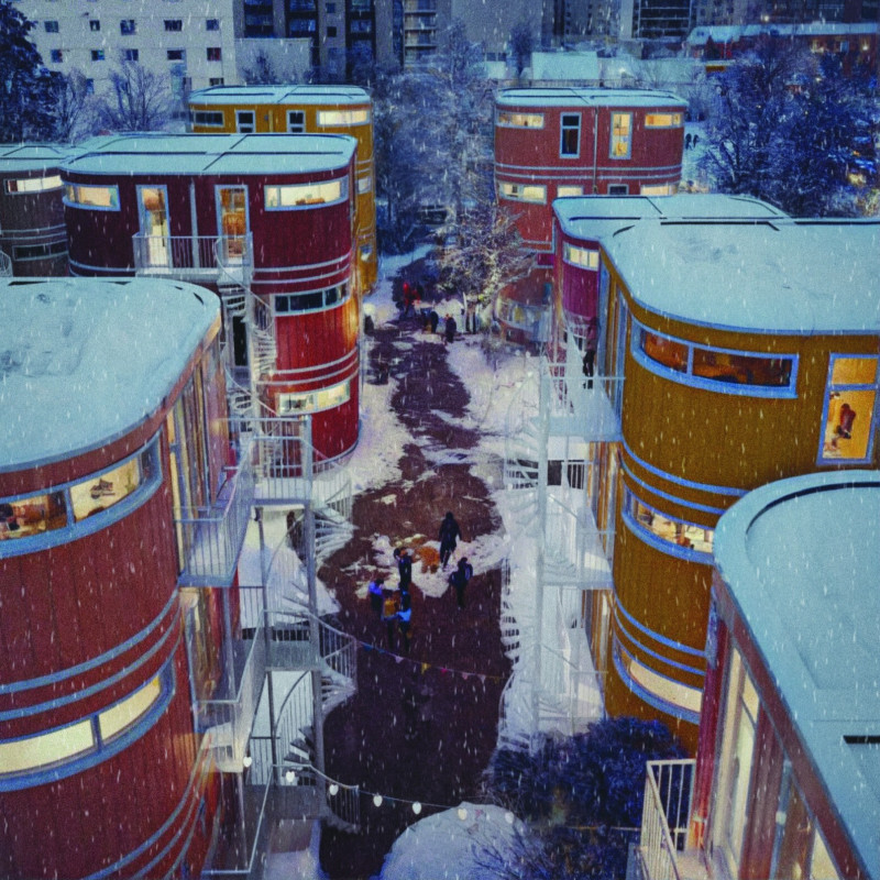 Thermal Efficiency Through Light Wood Framing and Sustainable Insulation in Adaptive Community Housing