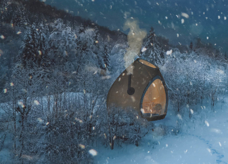 Curved Windows and Plywood Layers Create a Mindful Retreat